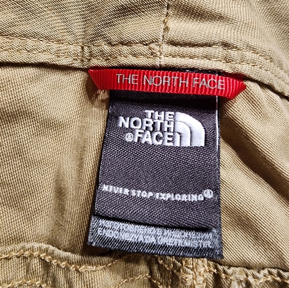 The North Face Ladies Hiking Capris, Khaki, Size 10 - Picture 2 of 8